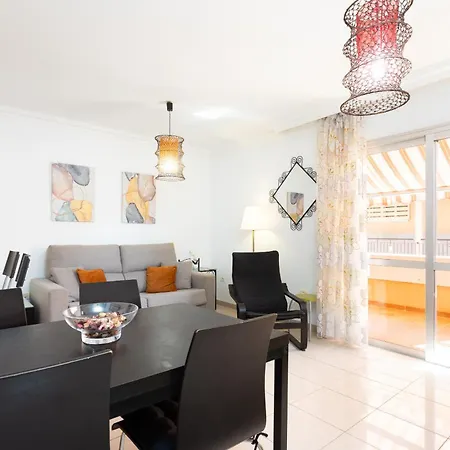 Seres , Balcon Y Piscina Appartement
