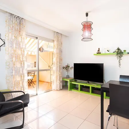 Seres , Balcon Y Piscina Apartman Arona