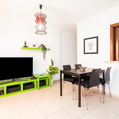 Seres , Balcon Y Piscina * Arona