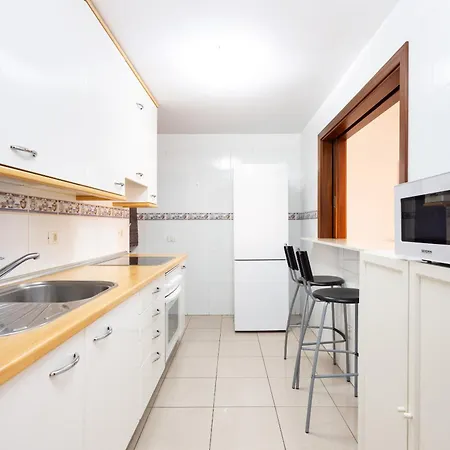 Seres , Balcon Y Piscina Apartman Arona