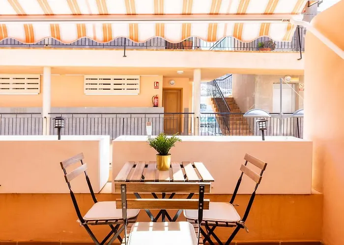 아파트 Seres , Balcon Y Piscina *