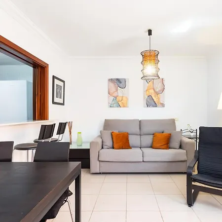 Seres , Balcon Y Piscina * Arona (Tenerife)