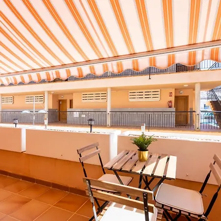 公寓 Seres , Balcon Y Piscina 阿罗纳