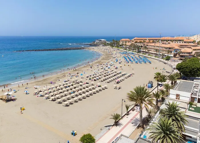 Seres , Balcon Y Piscina